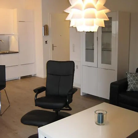 Meeschendorf アパート フェーマルン