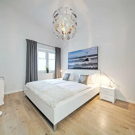 Meeschendorf Апартаменты *